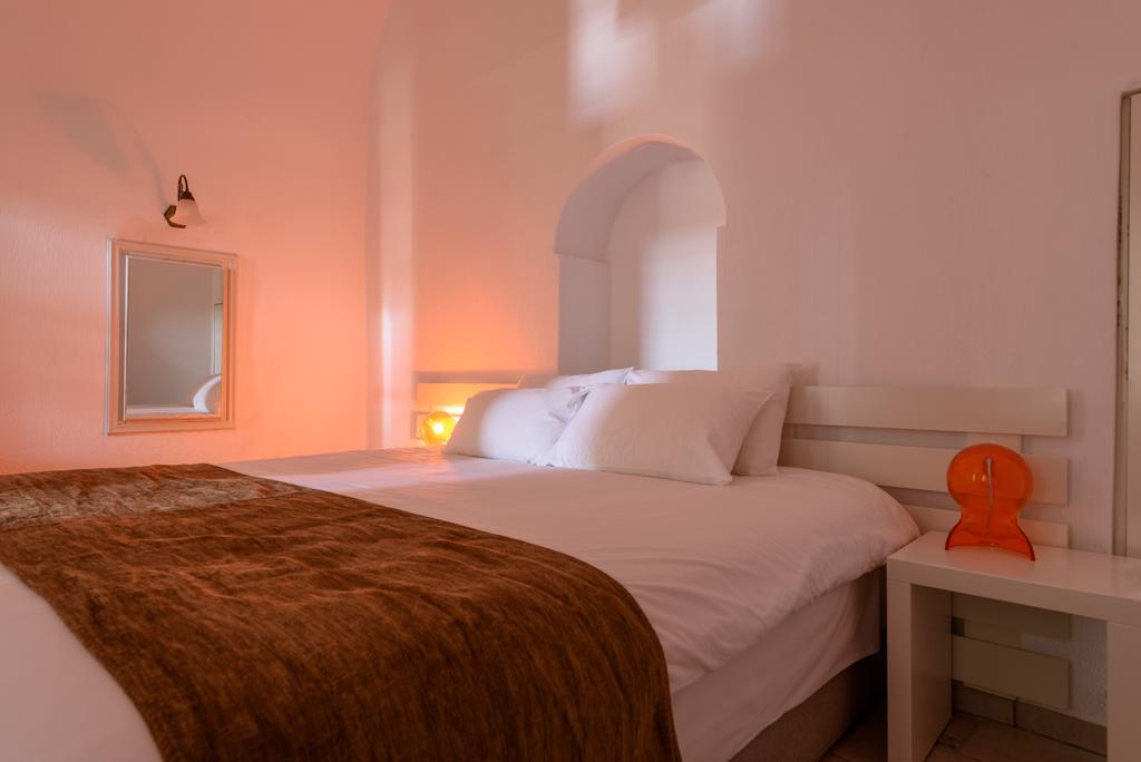 Vista Mare Suites Imerovígli Buitenkant foto