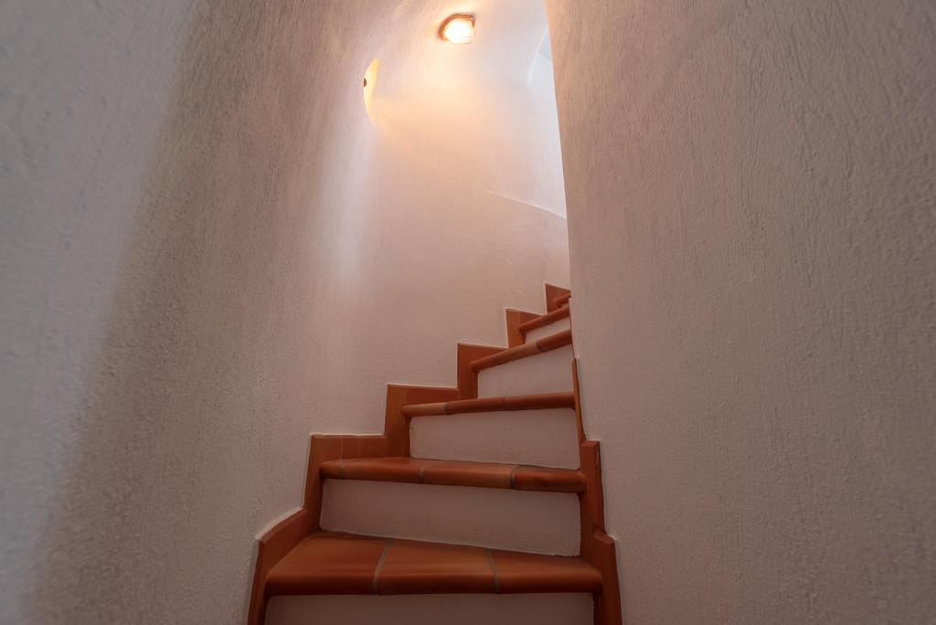 Vista Mare Suites Imerovígli Buitenkant foto