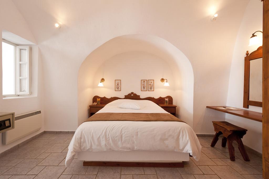 Vista Mare Suites Imerovígli Buitenkant foto