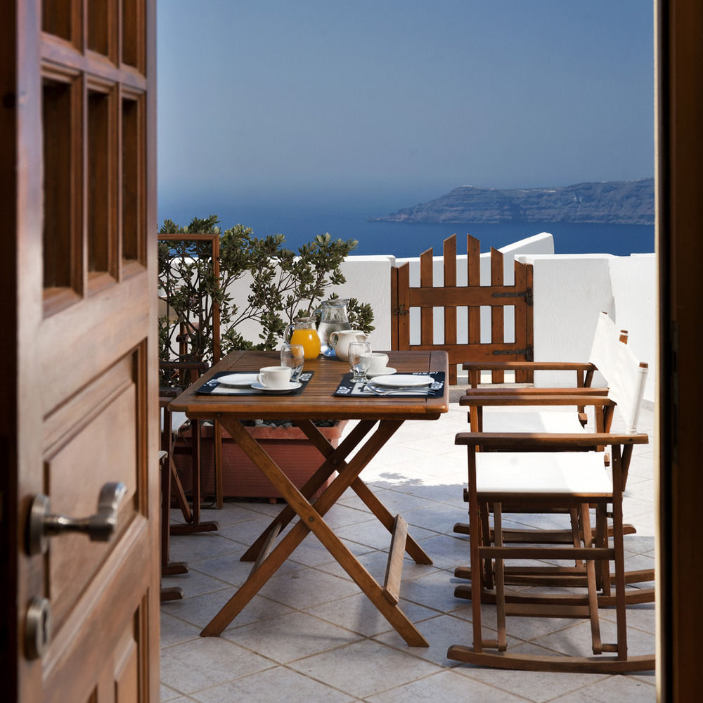 Vista Mare Suites Imerovígli Buitenkant foto