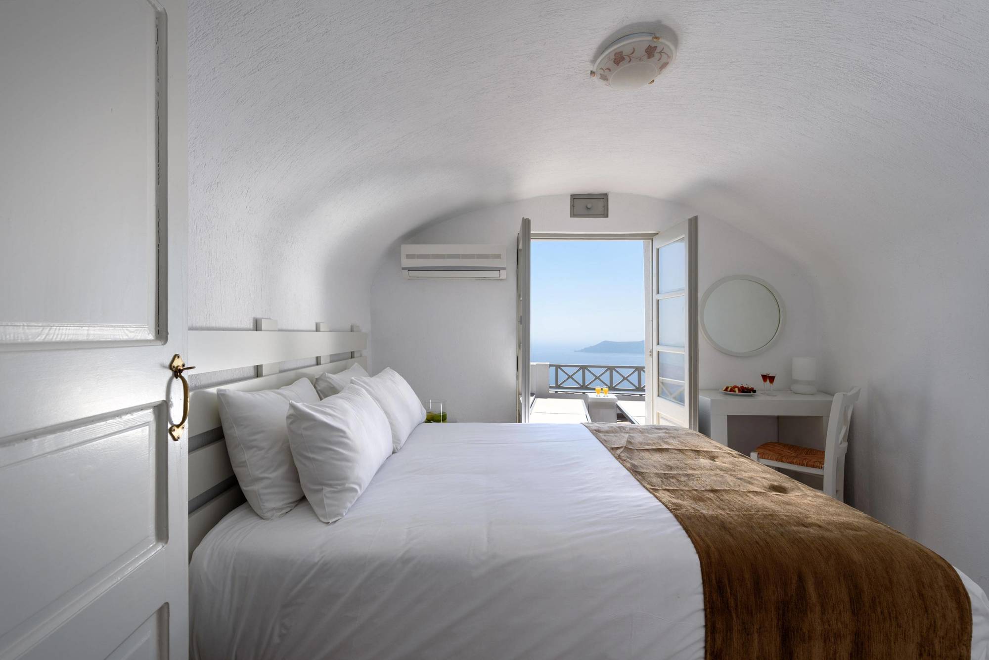 Vista Mare Suites Imerovígli Buitenkant foto